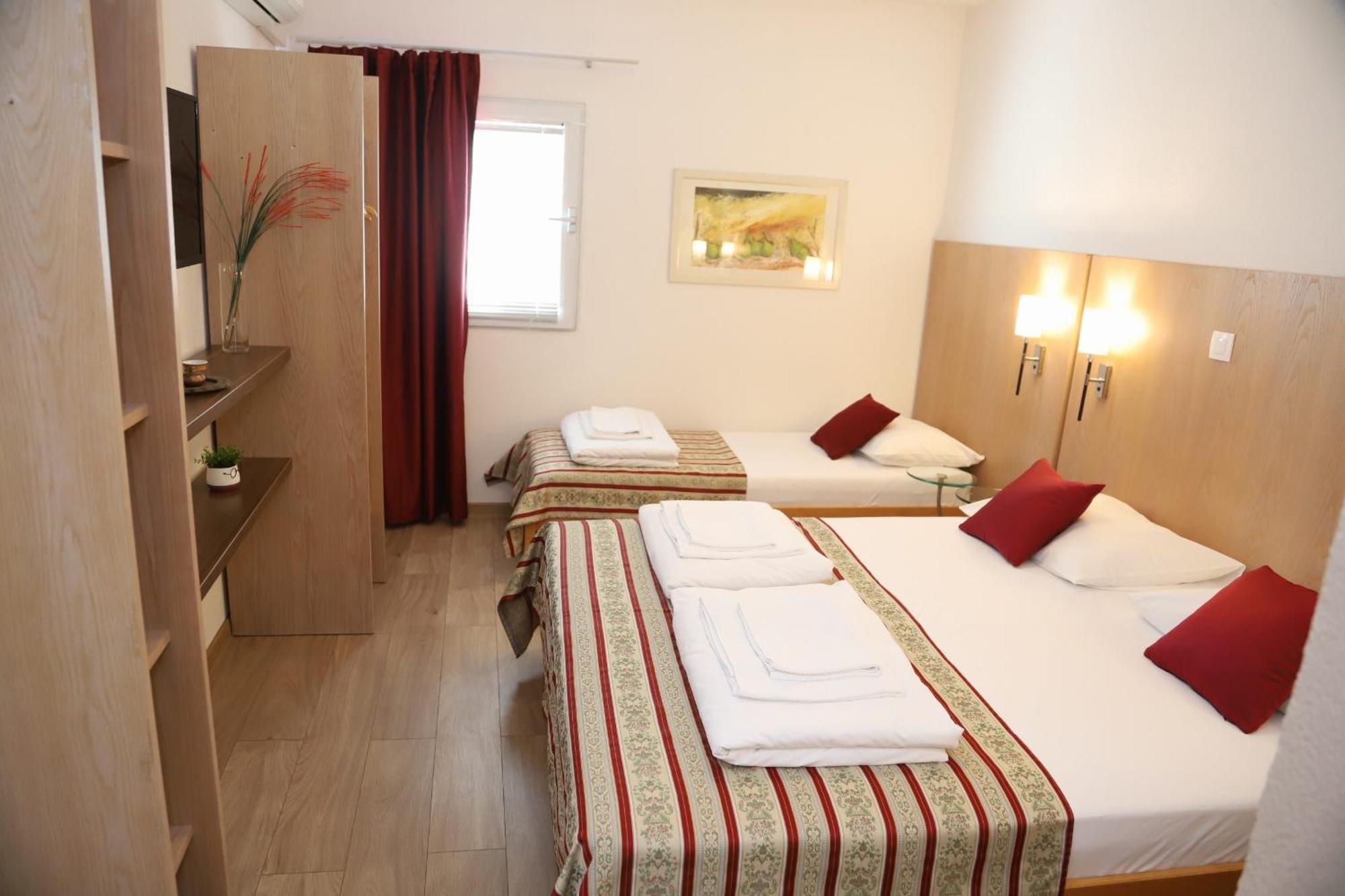 Villa Deny Mostar - With Free Parking Εξωτερικό φωτογραφία