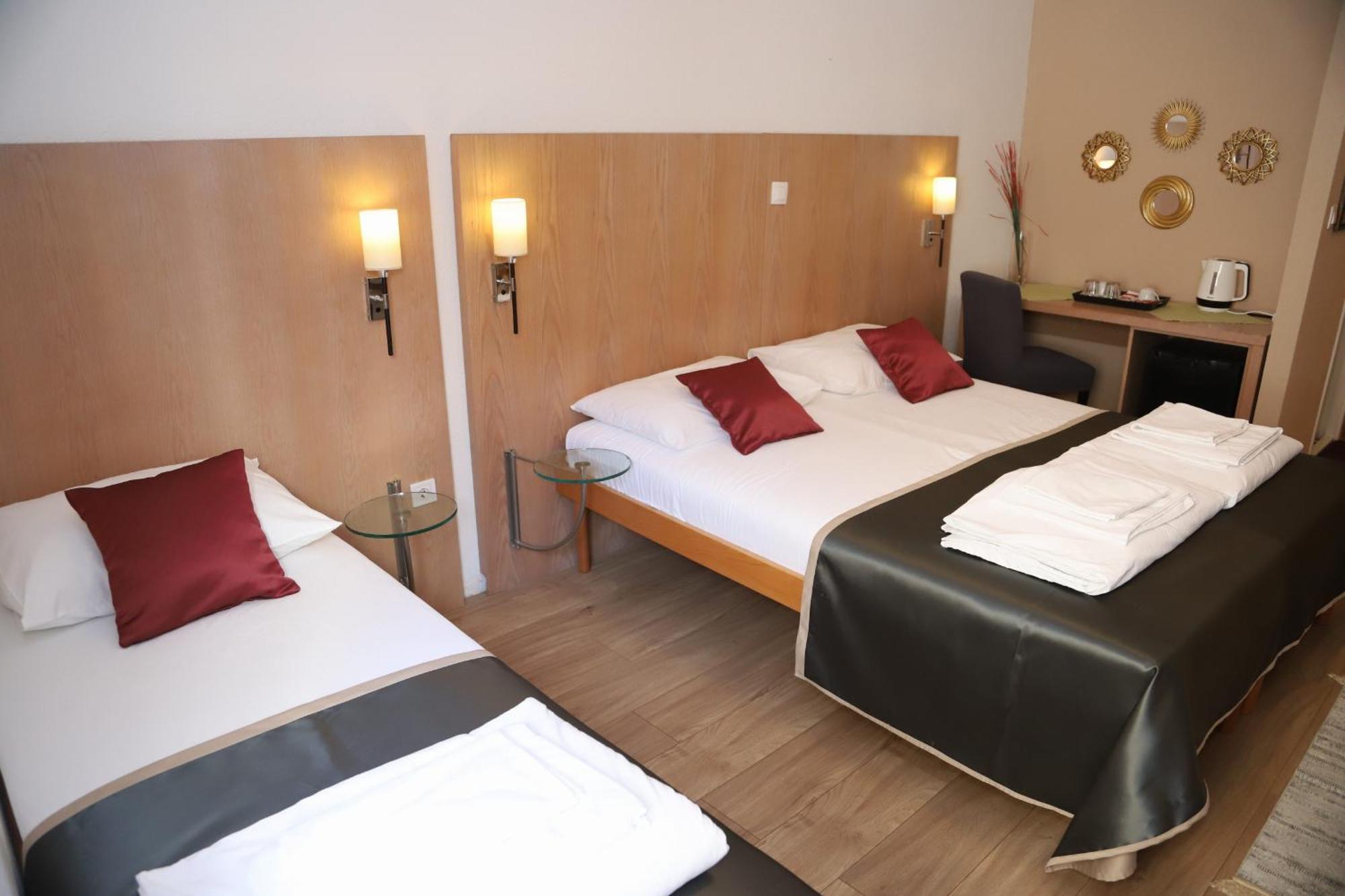 Villa Deny Mostar - With Free Parking Εξωτερικό φωτογραφία