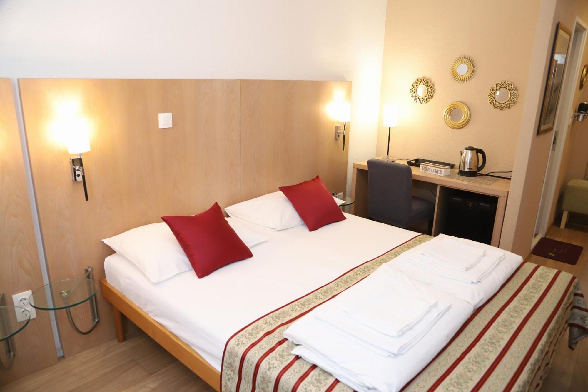 Villa Deny Mostar - With Free Parking Δωμάτιο φωτογραφία
